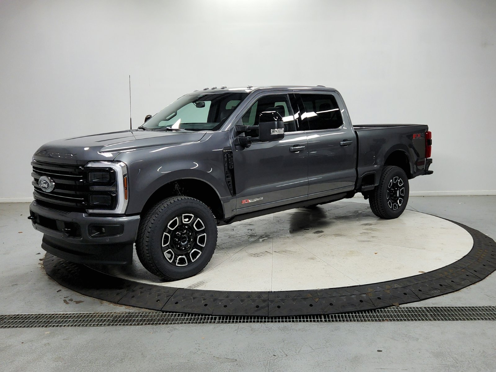 New 2027 Carbonized Gray Metallic Ford F-250® Platinum® image 4
