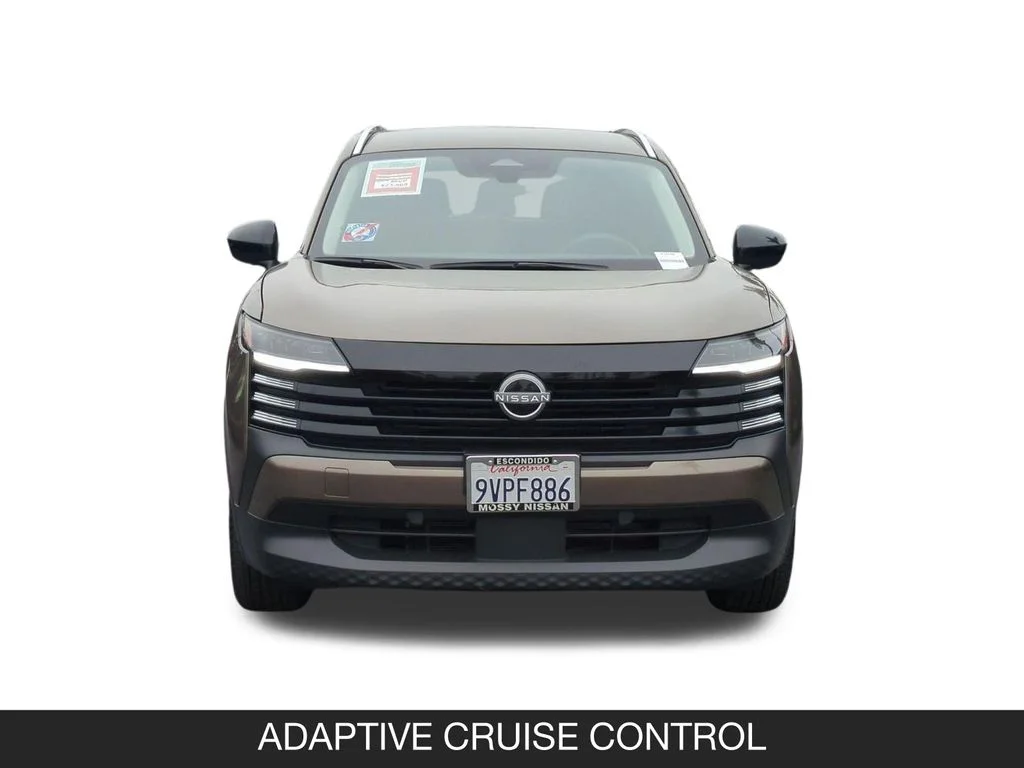 Used 2026 Brown Nissan SV image 4