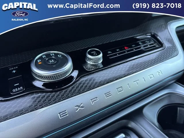 Used 2025 White Ford Platinum image 34