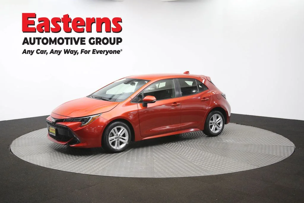 Used 2019 Red Toyota SE image 55