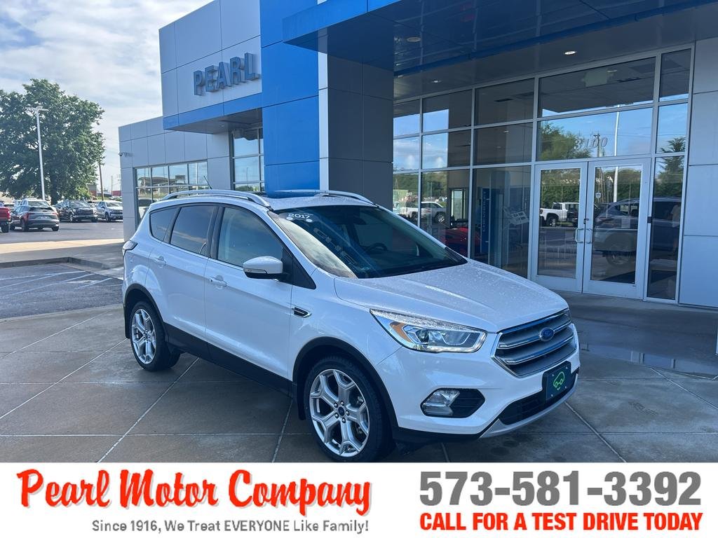 2017 Ford Escape Titanium 4WD's photo