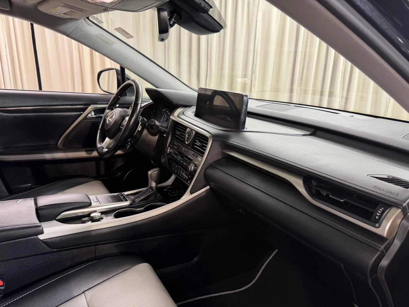 Used 2022 Black Lexus 350 image 43