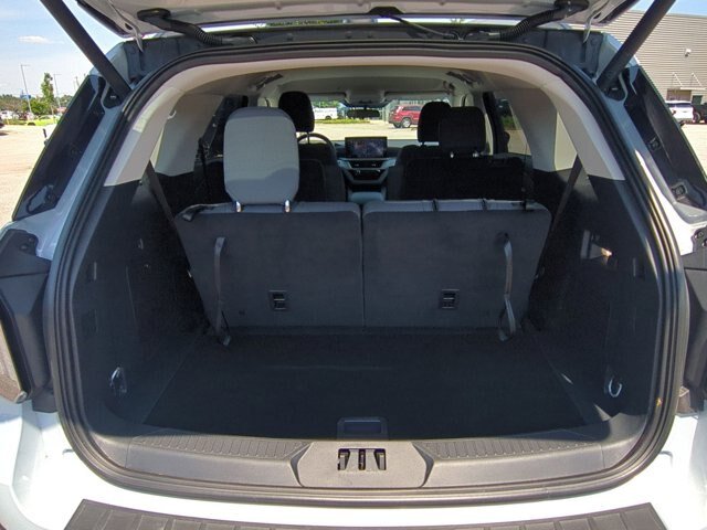 New 2026 Space White Metallic Ford Active image 36