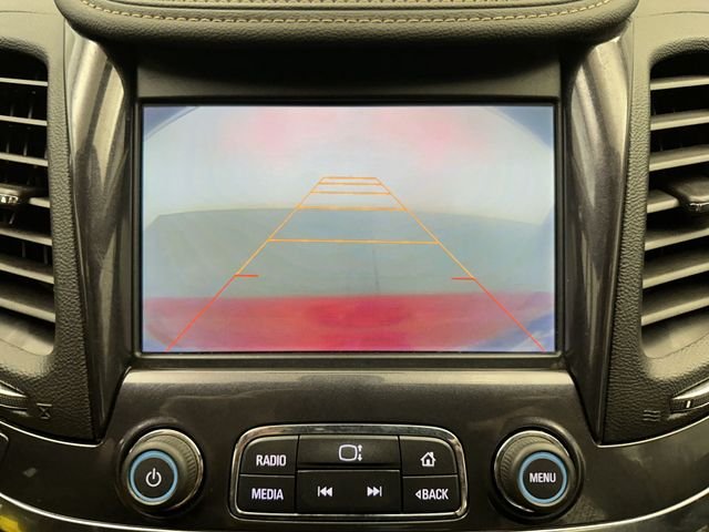 Used 2015 Red Chevrolet LT image 25