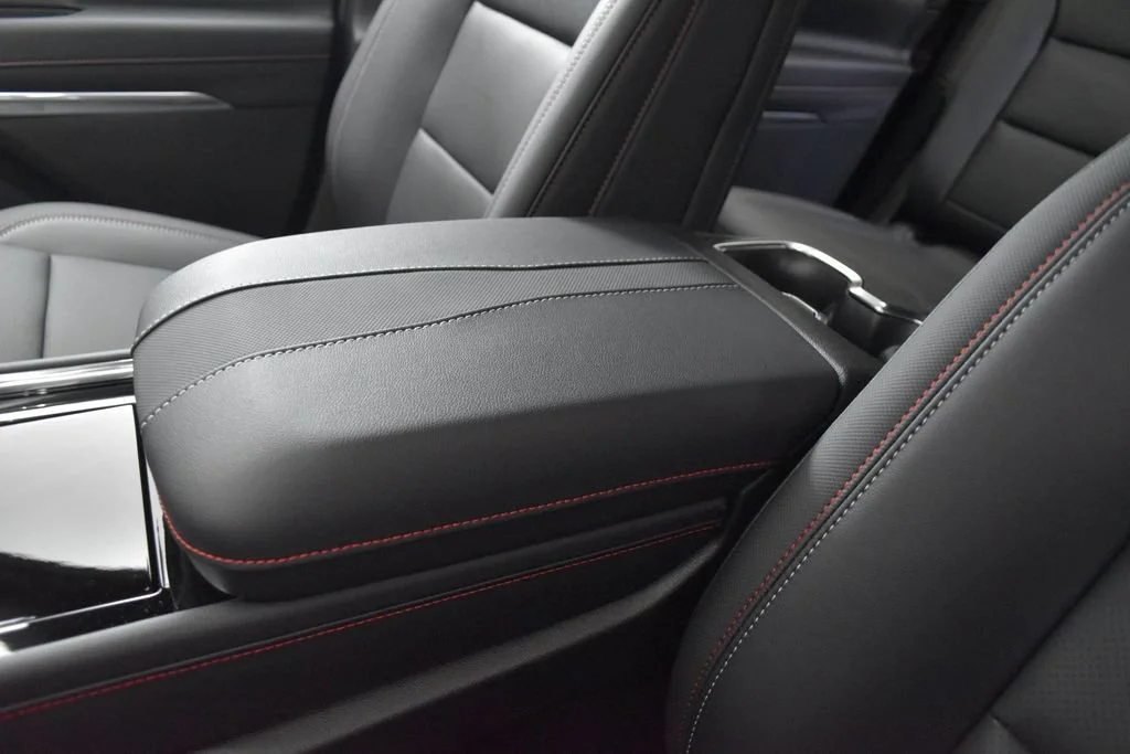 2026 Chevrolet Traverse Z71 - Photo 16