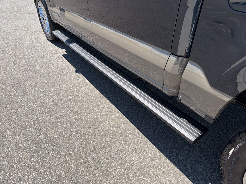 New 2026 Antimatter Blue Metallic Ford King Ranch image 16