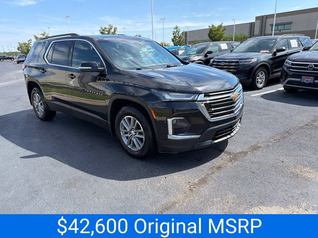 2023 Chevrolet Traverse LT