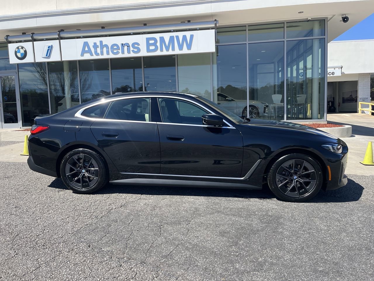 Used 2026 Black Sapphire Metallic BMW eDrive40 image 9