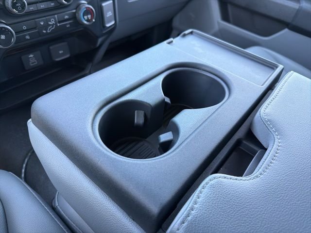 New 2024 Oxford White Ford F-550® XL image 21
