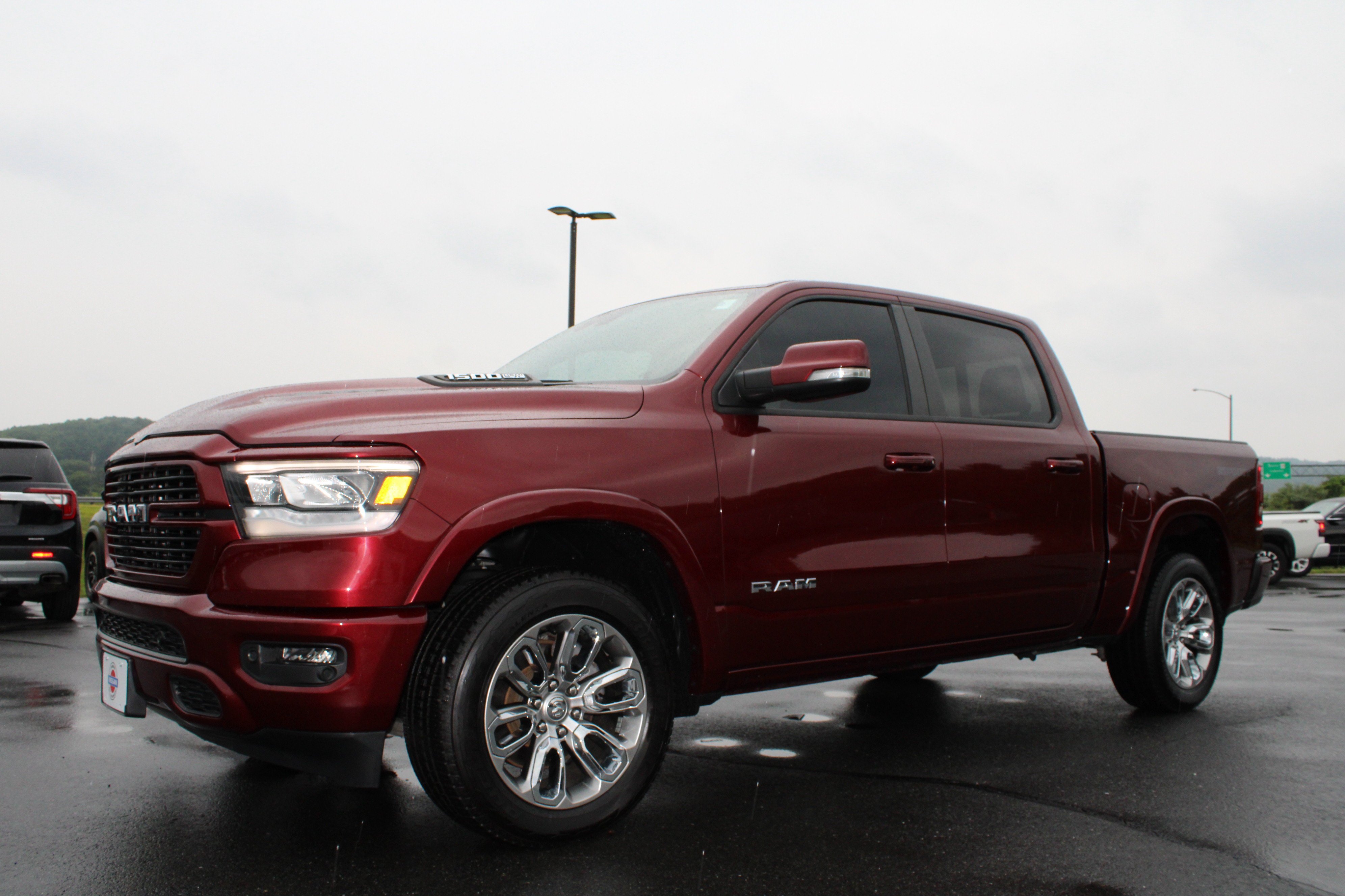 Used 2022 Delmonico Red Pearlcoat Ram Laramie image 13