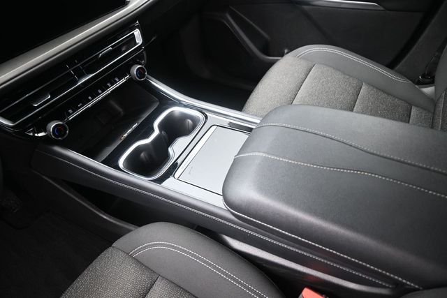 Used 2024 Gray Chevrolet LT image 31