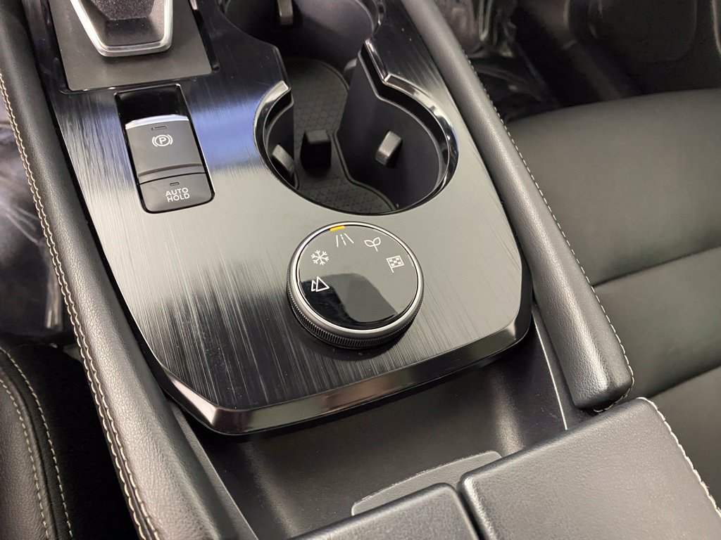 2023 Nissan Rogue SL - Photo 17