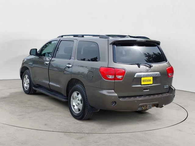 Used 2013 Pyrite Mica Toyota Limited image 3