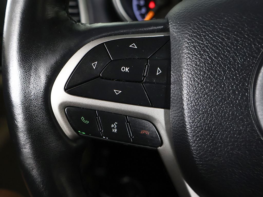 Used 2019 White Jeep Limited image 40