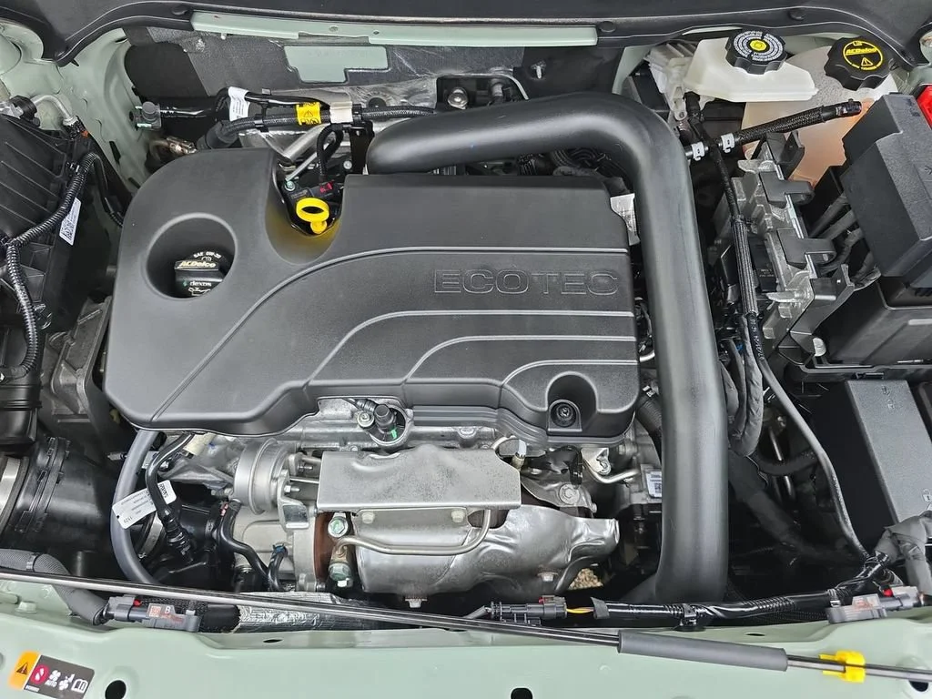 2025 Chevrolet Equinox ACTIV - Photo 31