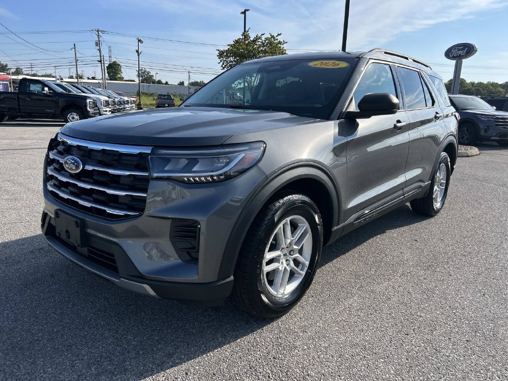 Certified Used 2026 Carbonized Gray Metallic Ford Active image 8