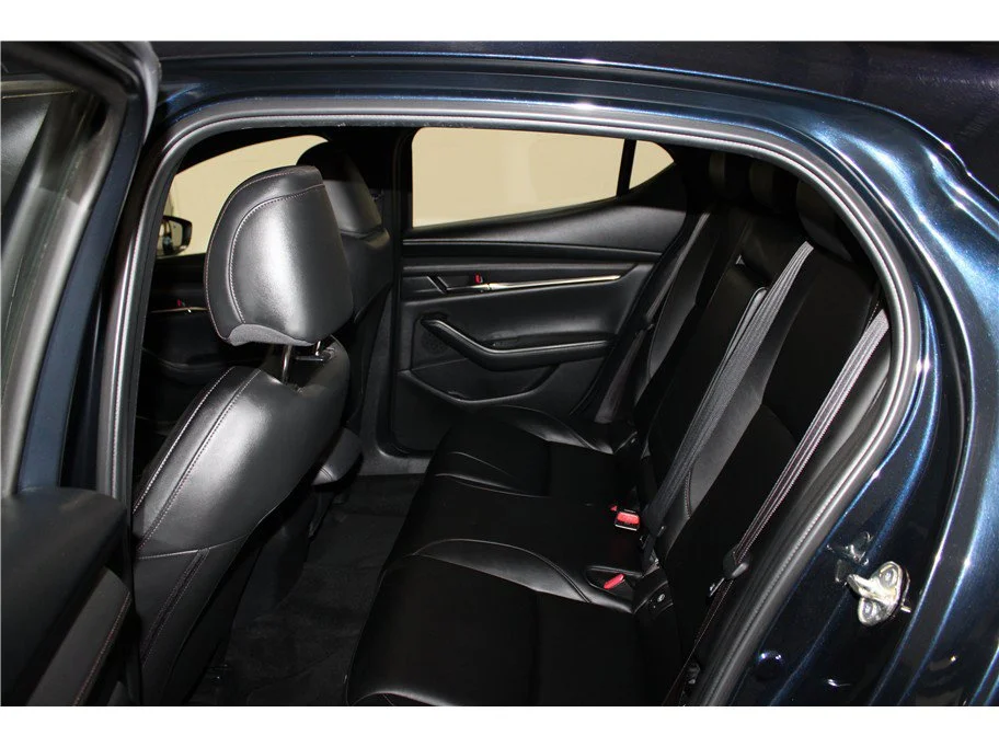 Used 2019 Deep Crystal Blue Mica Mazda Hatchback 4D image 12