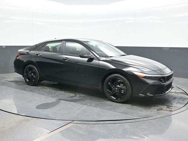 New 2026 Black Hyundai SEL Sport image 7