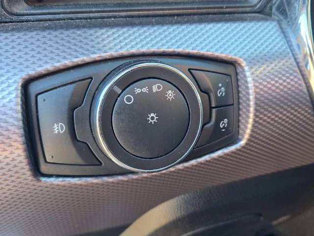 Used 2015  Ford GT image 42