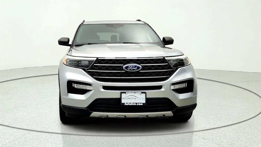 Used 2020 Iconic Silver Metallic Ford XLT 4WD w/ Twin Panel Moonroof & Co-Pilot360 Assist+ image 2
