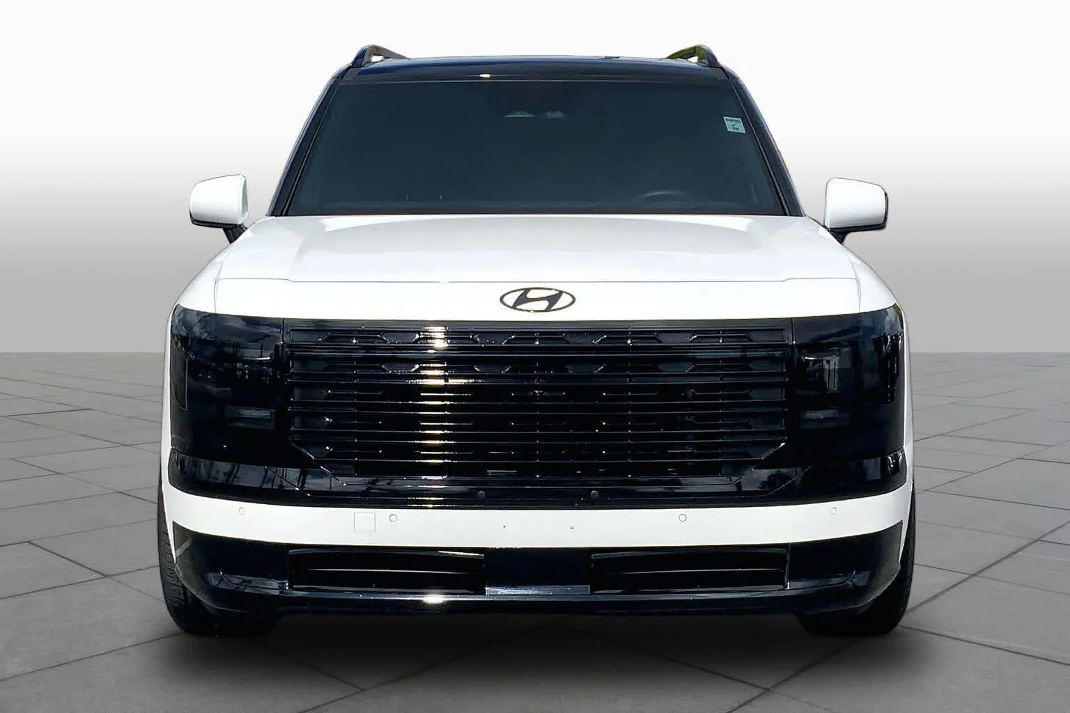 Used 2026 Creamy White Pearl Hyundai Calligraphy image 3