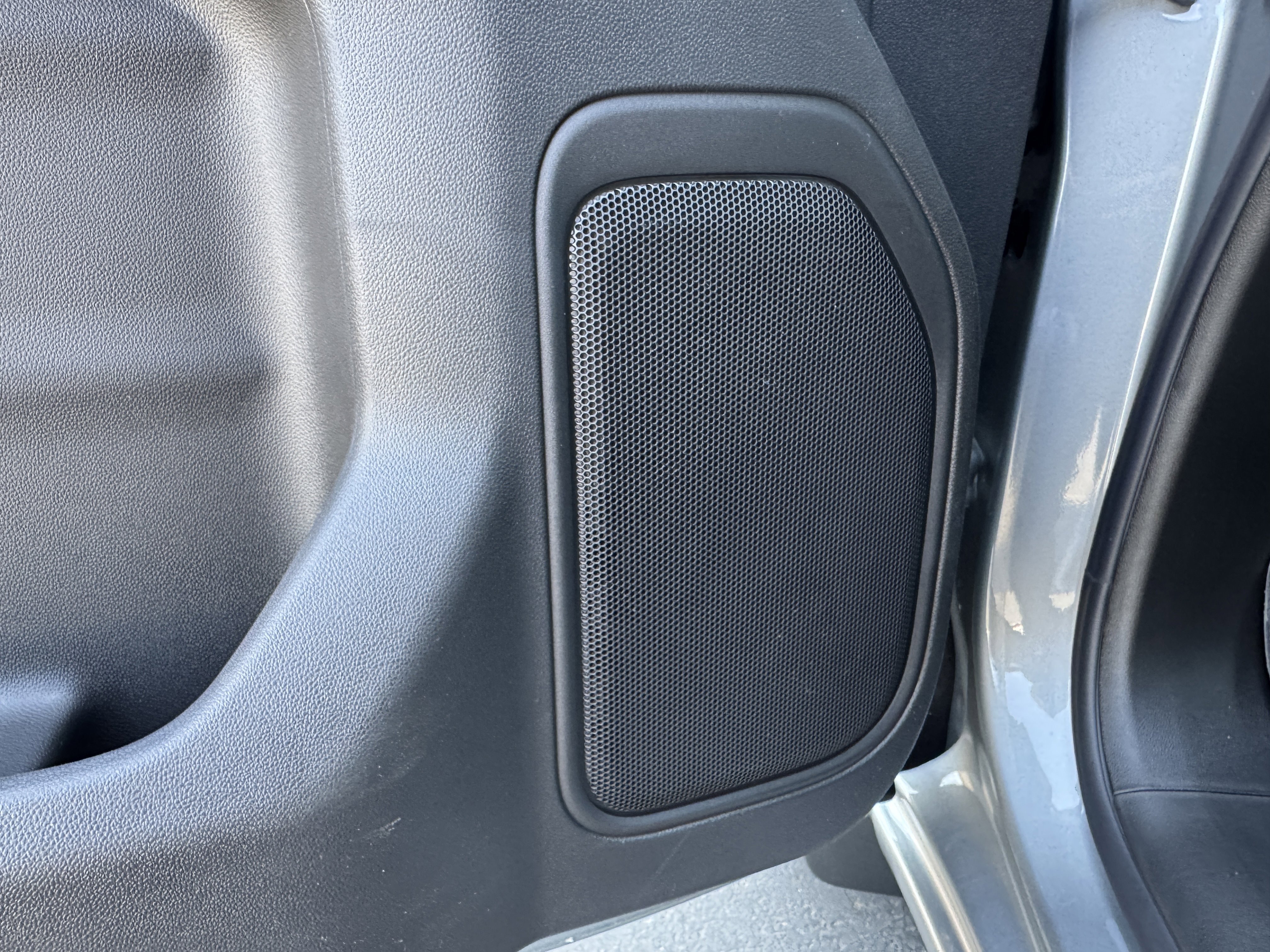 2025 Chevrolet Silverado 1500 Custom - Photo 12