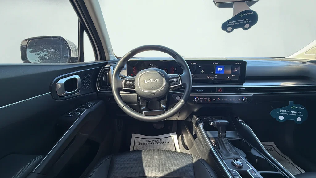 2025 Kia Sorento S - Photo 19