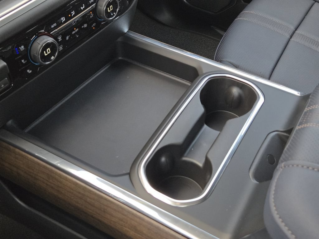 2026 Chevrolet Silverado 2500 HD High Country - Photo 11
