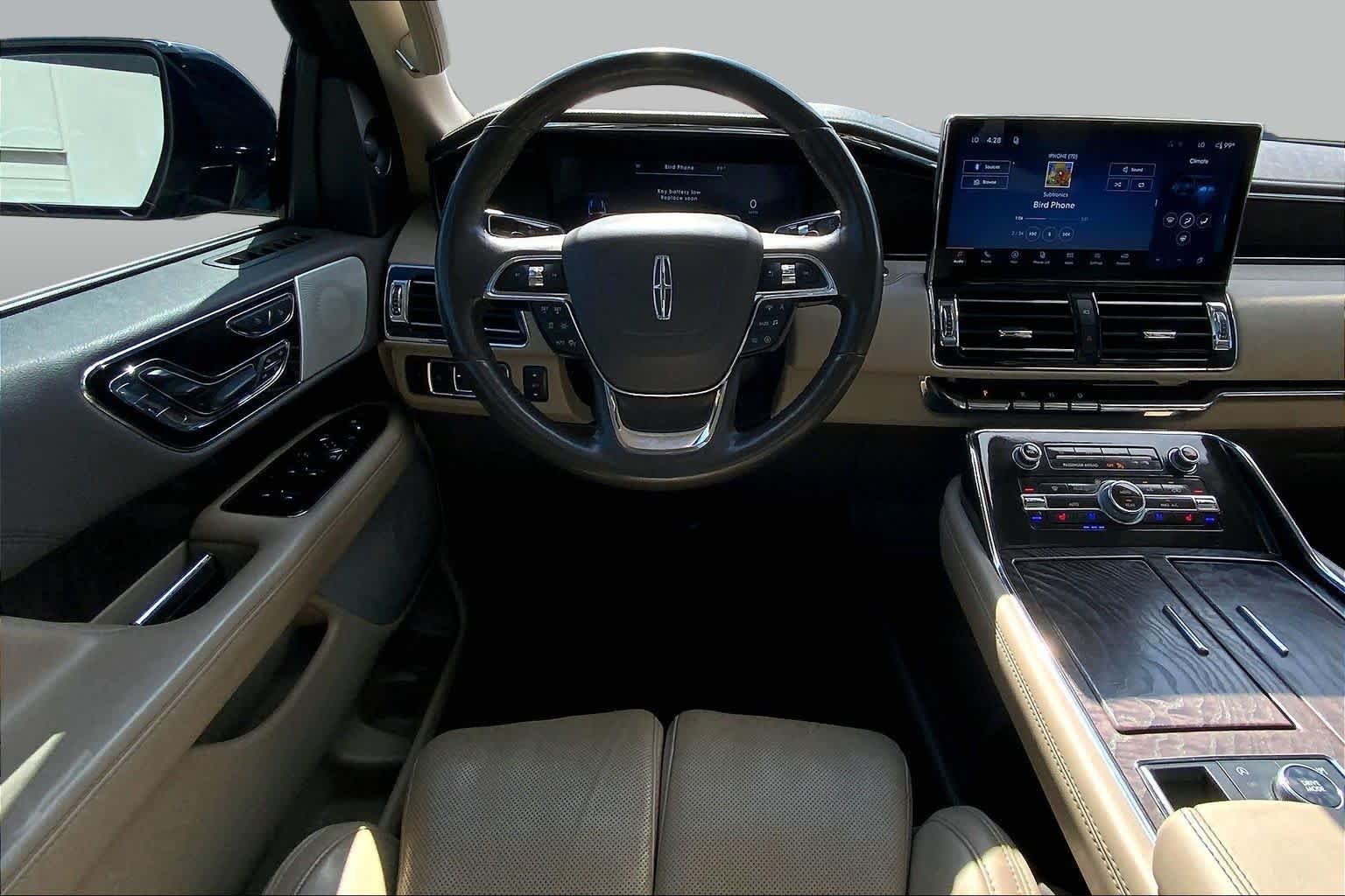 Pre-Owned 2022 Lincoln Navigator Reserve