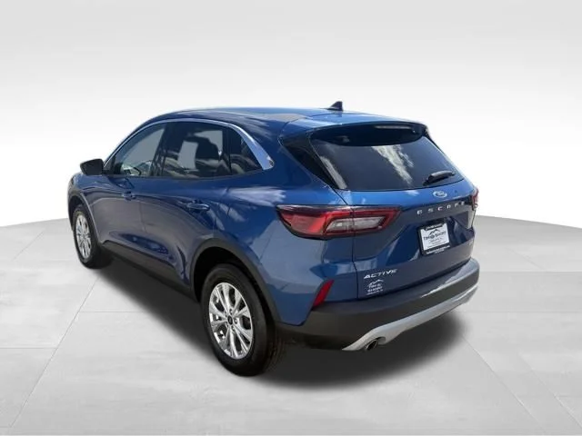 Used 2023 Blue Ford Active image 11
