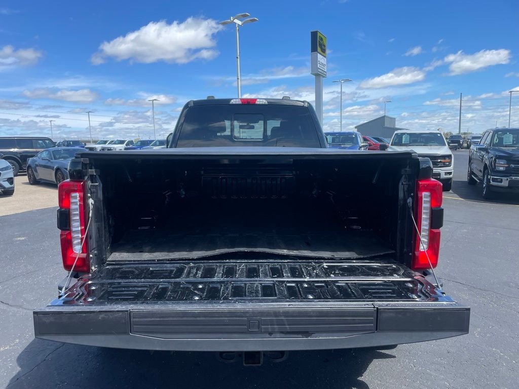 Used 2023 Black Ford Lariat image 34