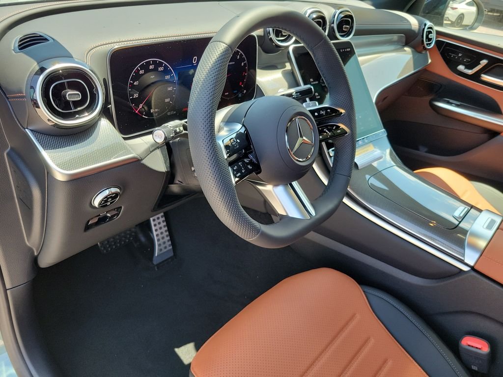 New 2026 Verde Silver Metallic Mercedes-Benz GLC 300 image 20