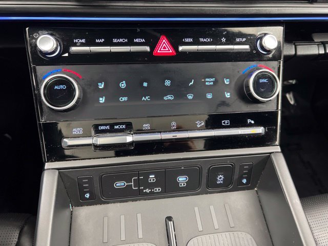 Used 2025 Silver Hyundai Calligraphy image 18