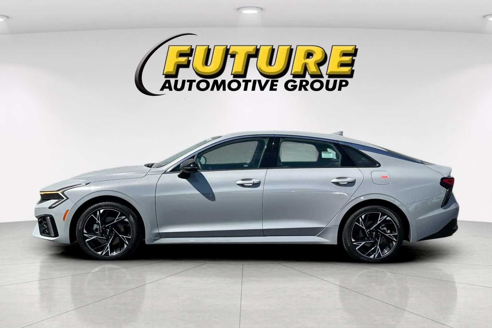 Used 2026 Gray Kia GT-Line image 7