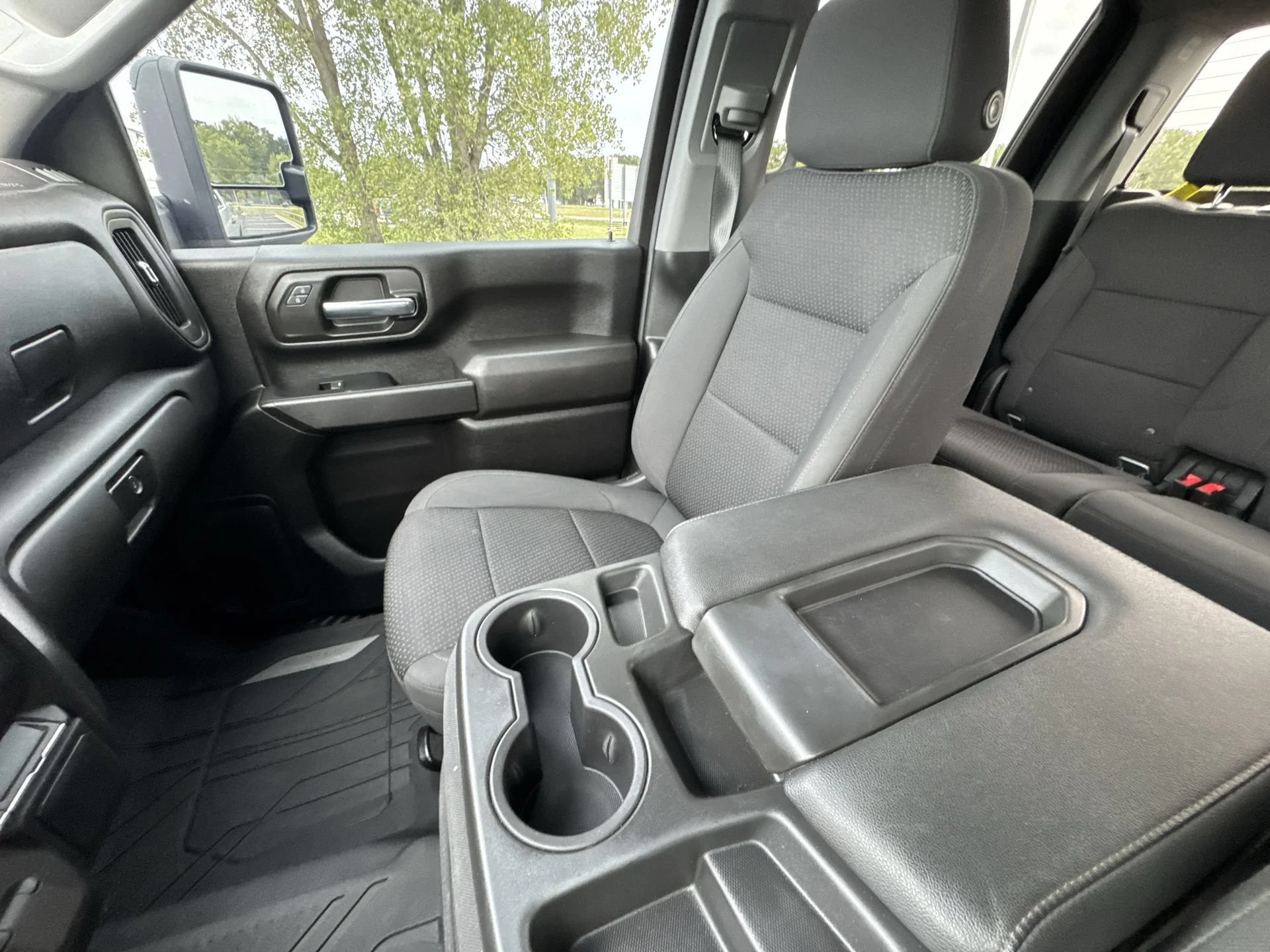 2023 Chevrolet Silverado 2500HD Custom - Photo 20