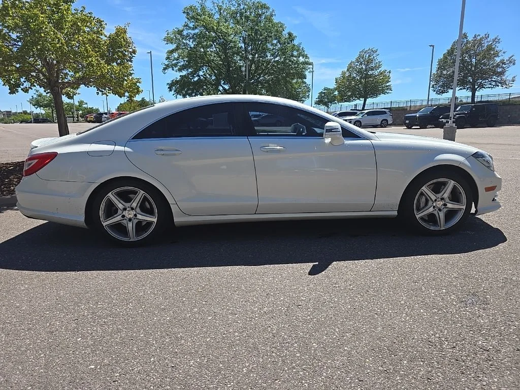 Used 2014 White Mercedes-Benz CLS 550 image 4