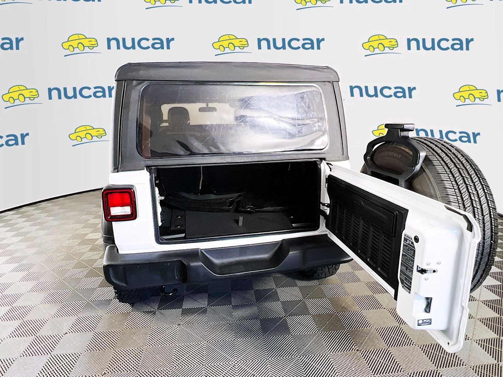 Used 2022 Bright White Clearcoat Jeep Unlimited Sport image 25