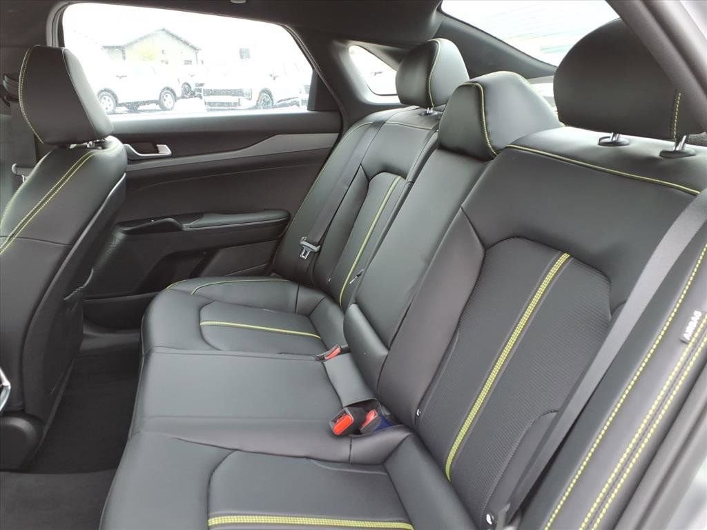 2026 Kia K5 GT - Photo 26