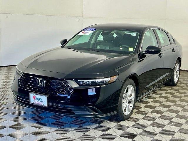 Used 2023 Crystal Black Pearl Honda LX image 4