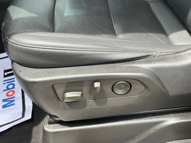 Used 2022 SATIN STEEL METALLIC Chevrolet Z71 image 14
