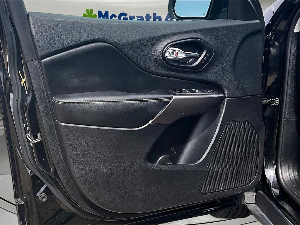 Certified Used 2020 Black Jeep Limited image 24