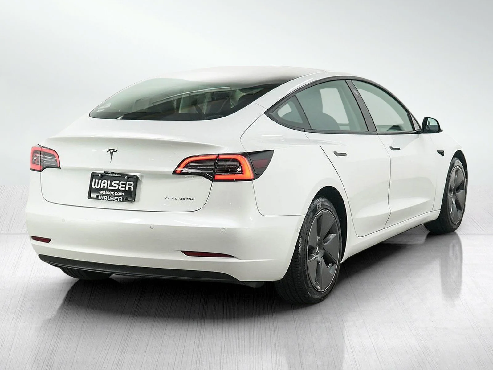 Used 2021 Pearl White Multi-Coat Tesla Long Range AWD image 5