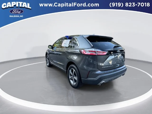 Used 2020 Gray Ford SEL image 6