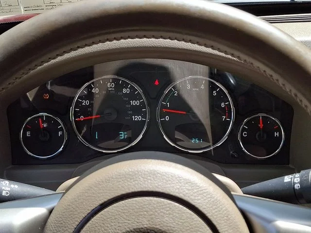 Used 2011 Red Jeep Limited image 22
