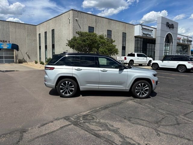 2024 Jeep Grand Cherokee