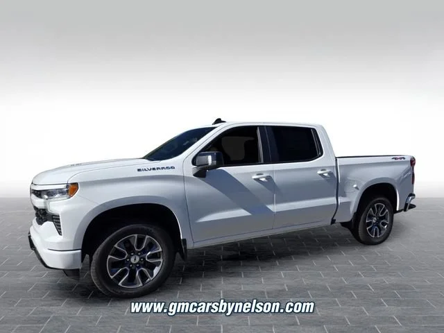 New 2026 Summit White Chevrolet RST image 3