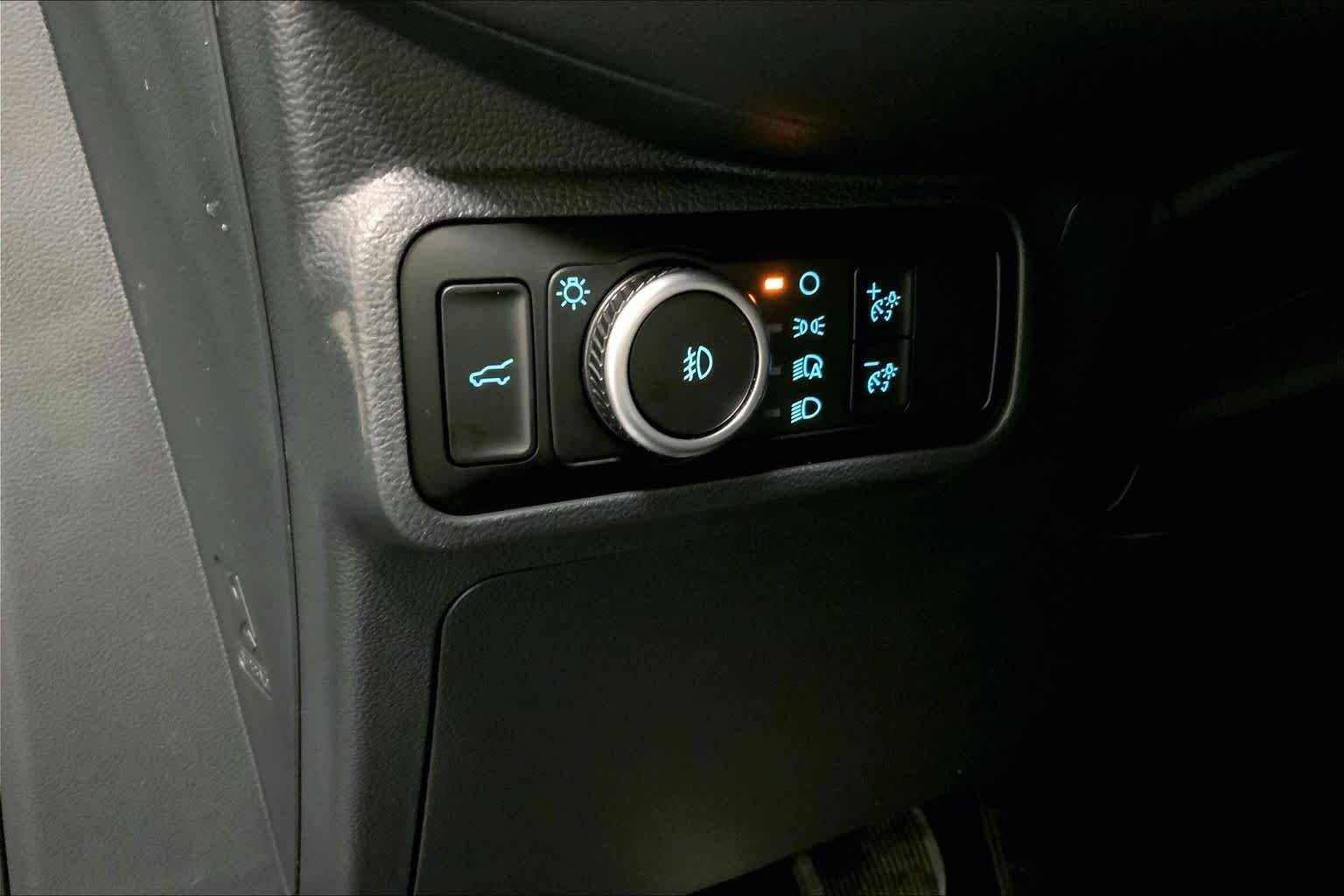 New 2026 Agate Black Metallic Ford ST-Line image 18