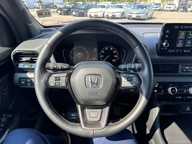 Used 2025 Lunar Silver Metallic Honda TrailSport image 14
