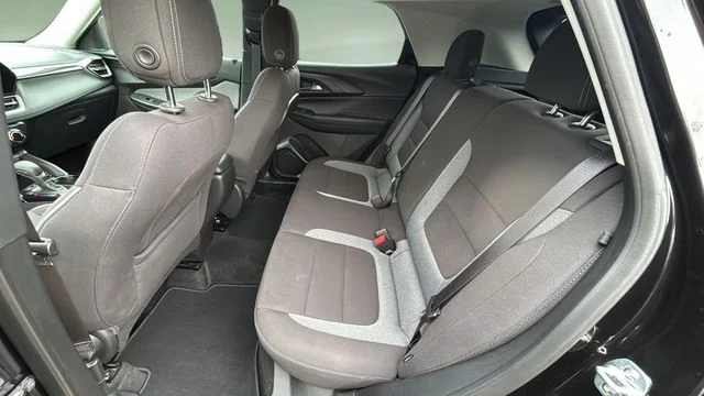 Used 2025 Black Chevrolet LT image 18