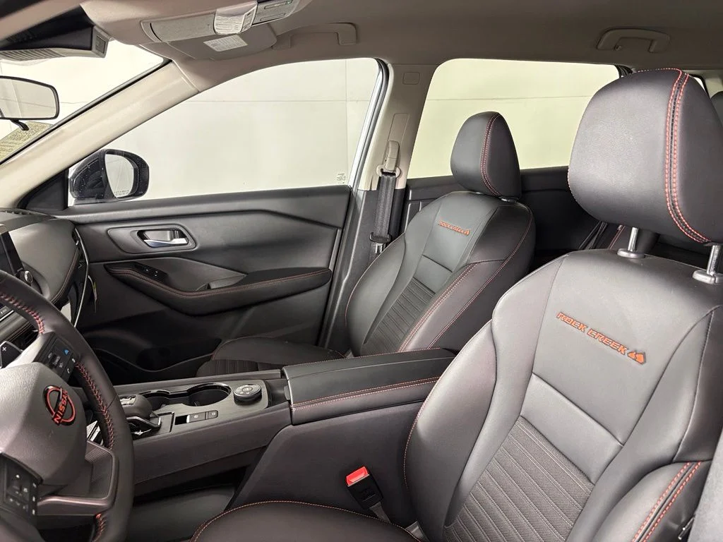 New 2026 Everest White Pearl TriCoat Nissan Rock Creek® image 28